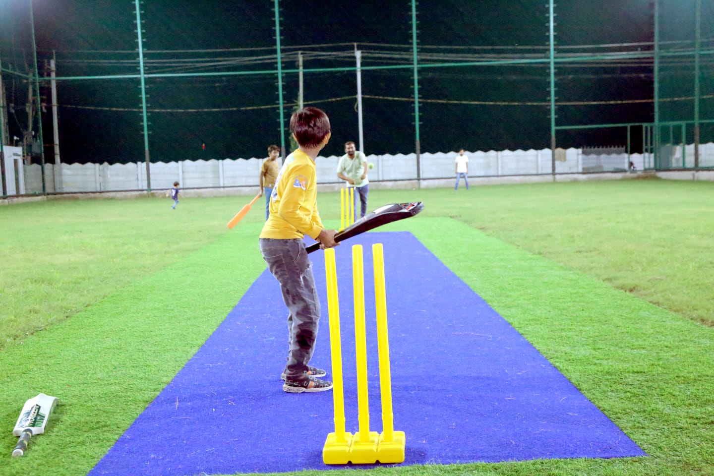 1545 Box Cricket photo